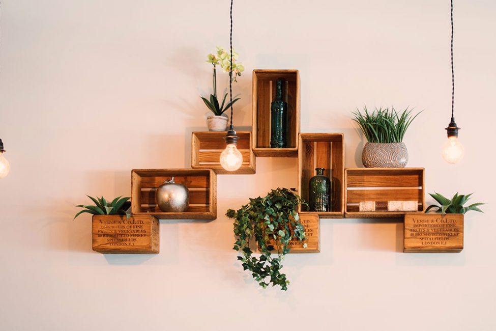 Floating shelves
