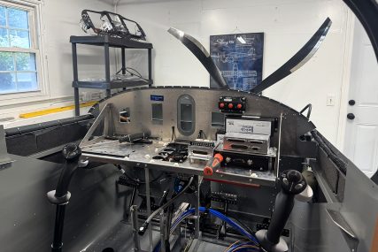 Sling TSi Avionics Rack